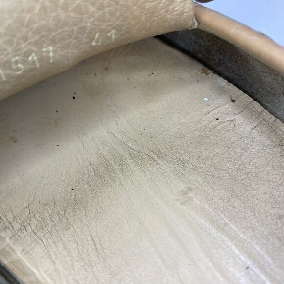 Prada loafers with buckle and rubber sole - Picture 9 of 9